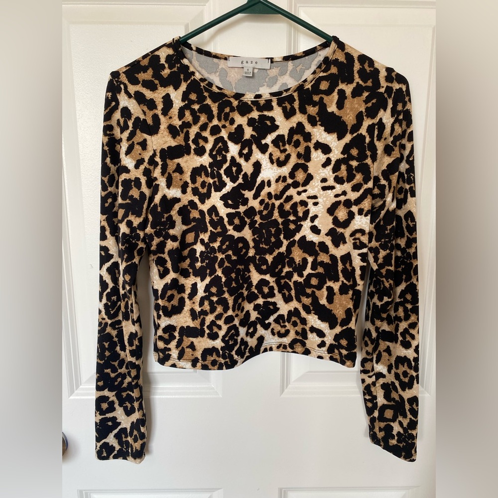 Gaze Leopard Print Long Sleeve Top